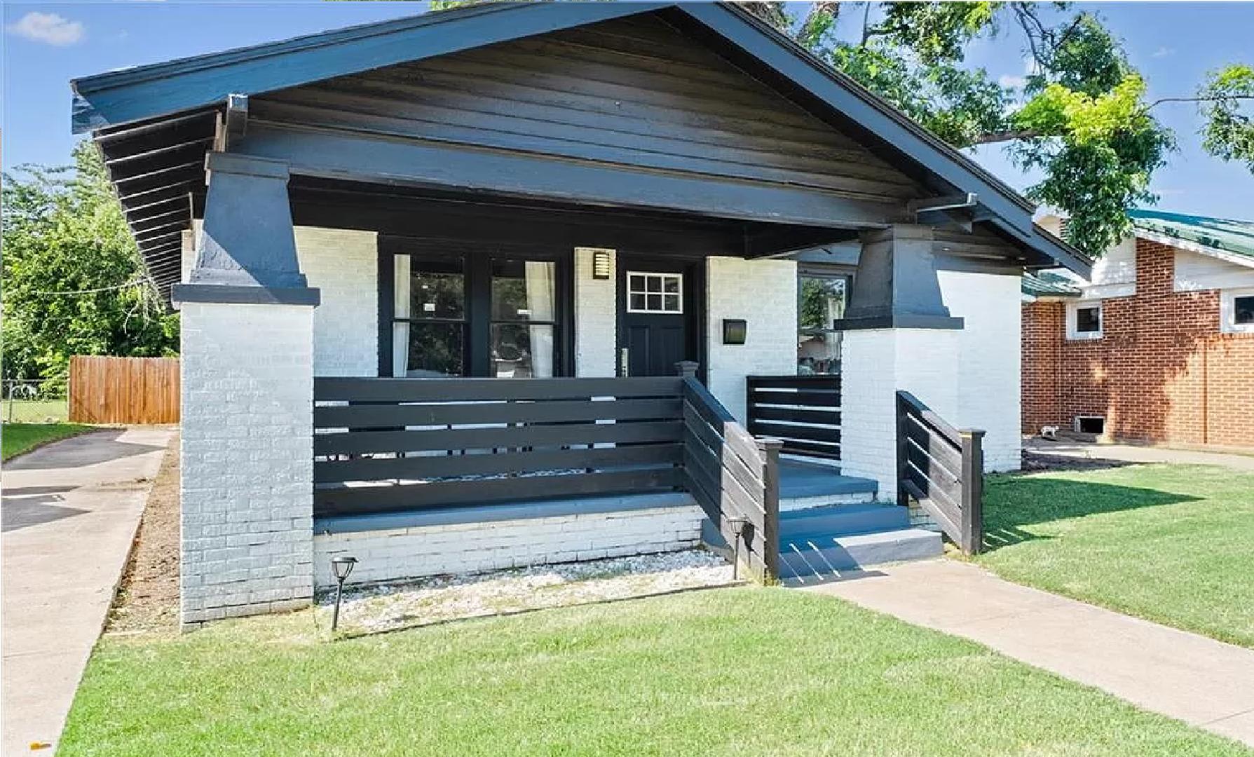 Stylish 2BR/2BA Home Near Paseo Arts District & Downtown OKC! – photo 2