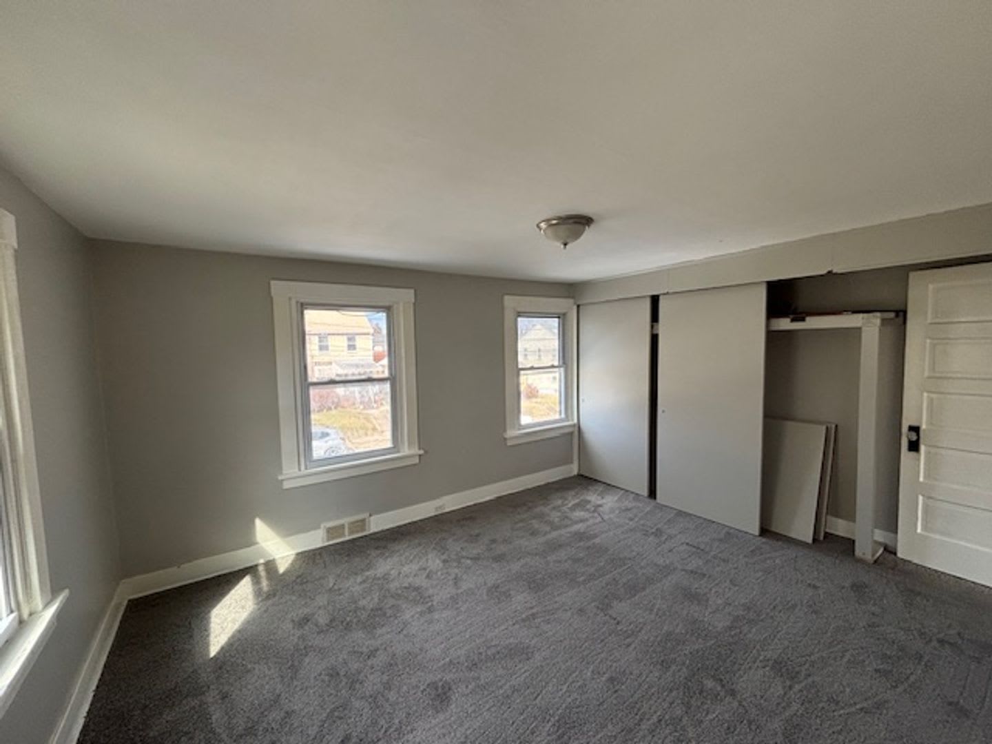618 Farnsworth Ave. Clairton, PA 15025 2 bed/1 bath – photo 4