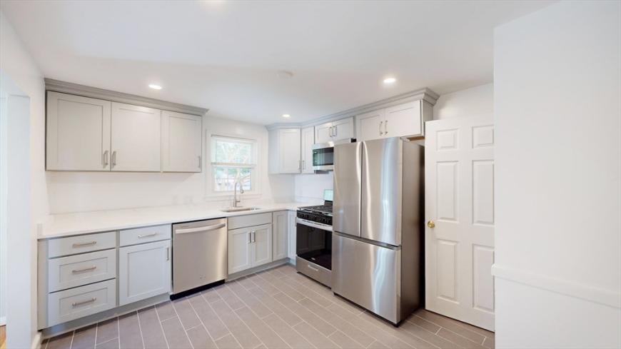 38 Nash St. – photo 4