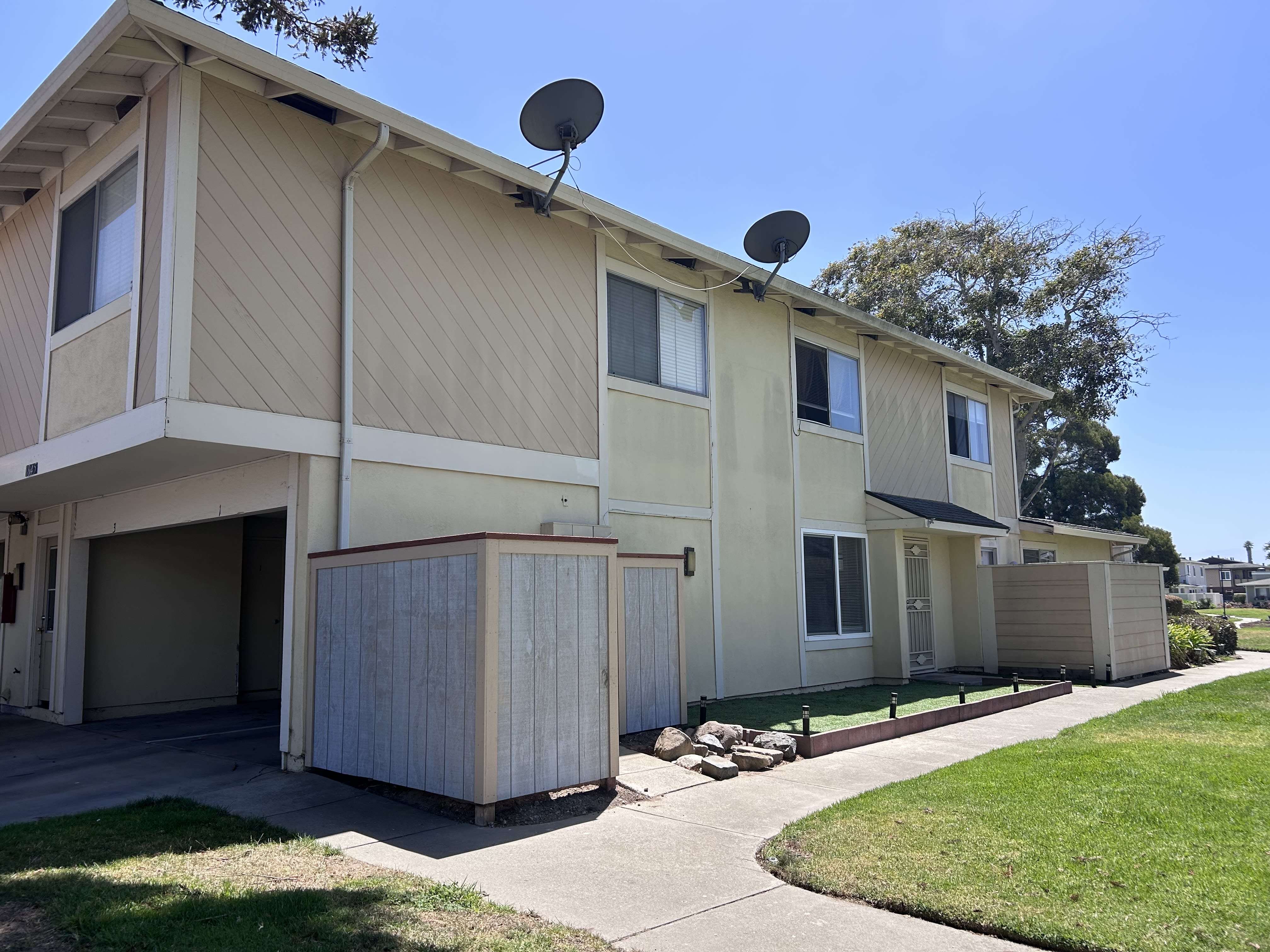 1845 Cherokee Dr Unit 3 – photo 2
