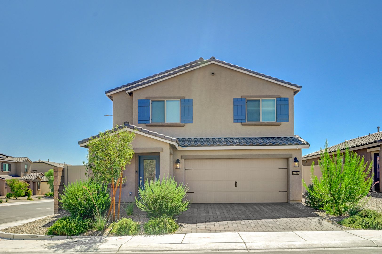 Upgraded 5 bedroom home in Cul-De-Sac!! – photo 1