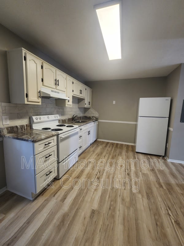 1321 Autumn Avenue – photo 1