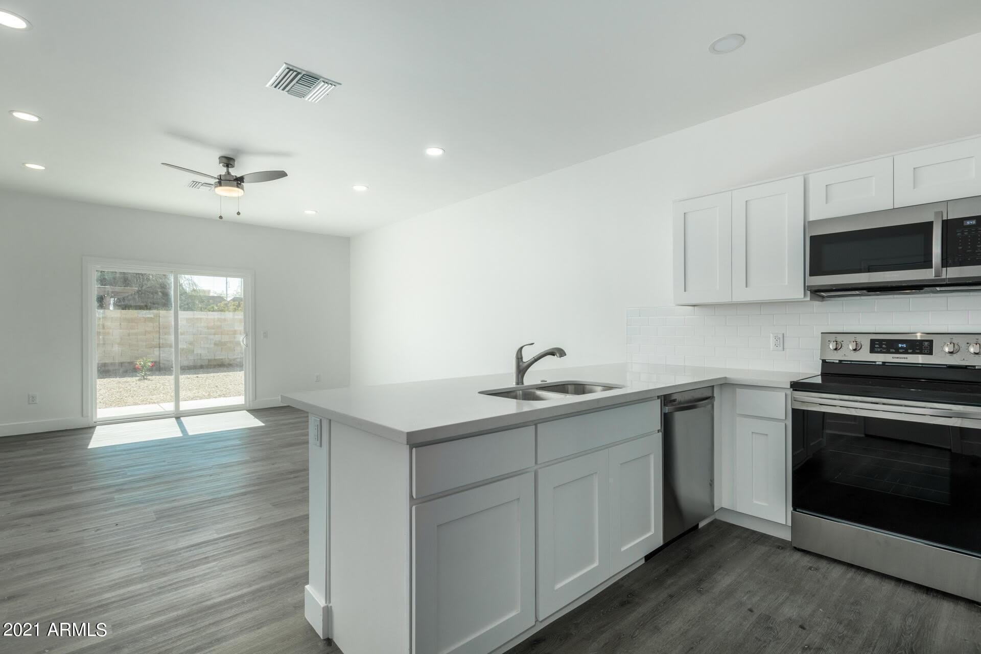 917 S 5th Avenue – photo 3