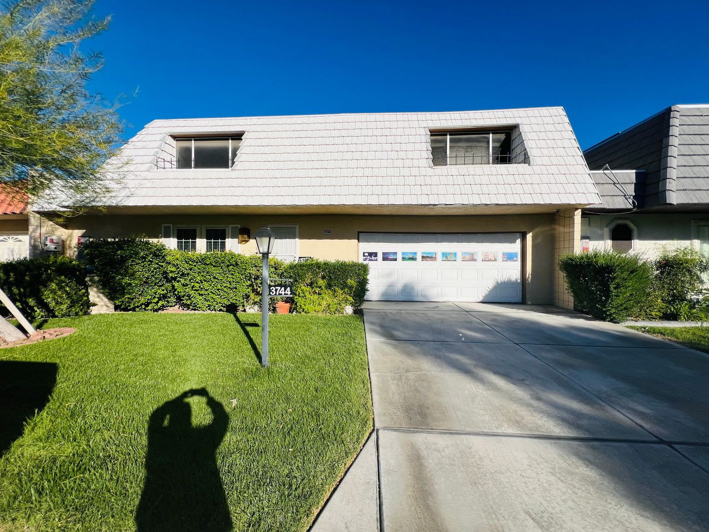 Price Reduced Utilities Included Upgraded 2 Bedroom Duplex Near Unlv – photo 1