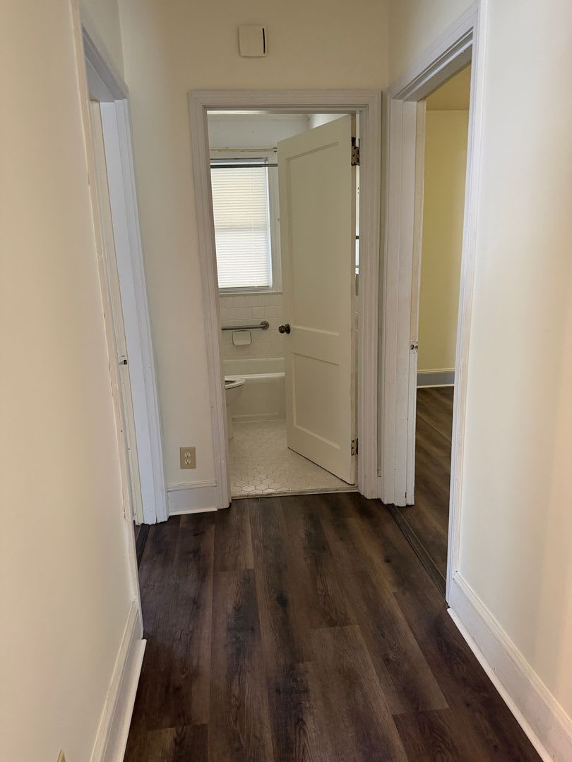 2 Bed 1 Bath Home – photo 5