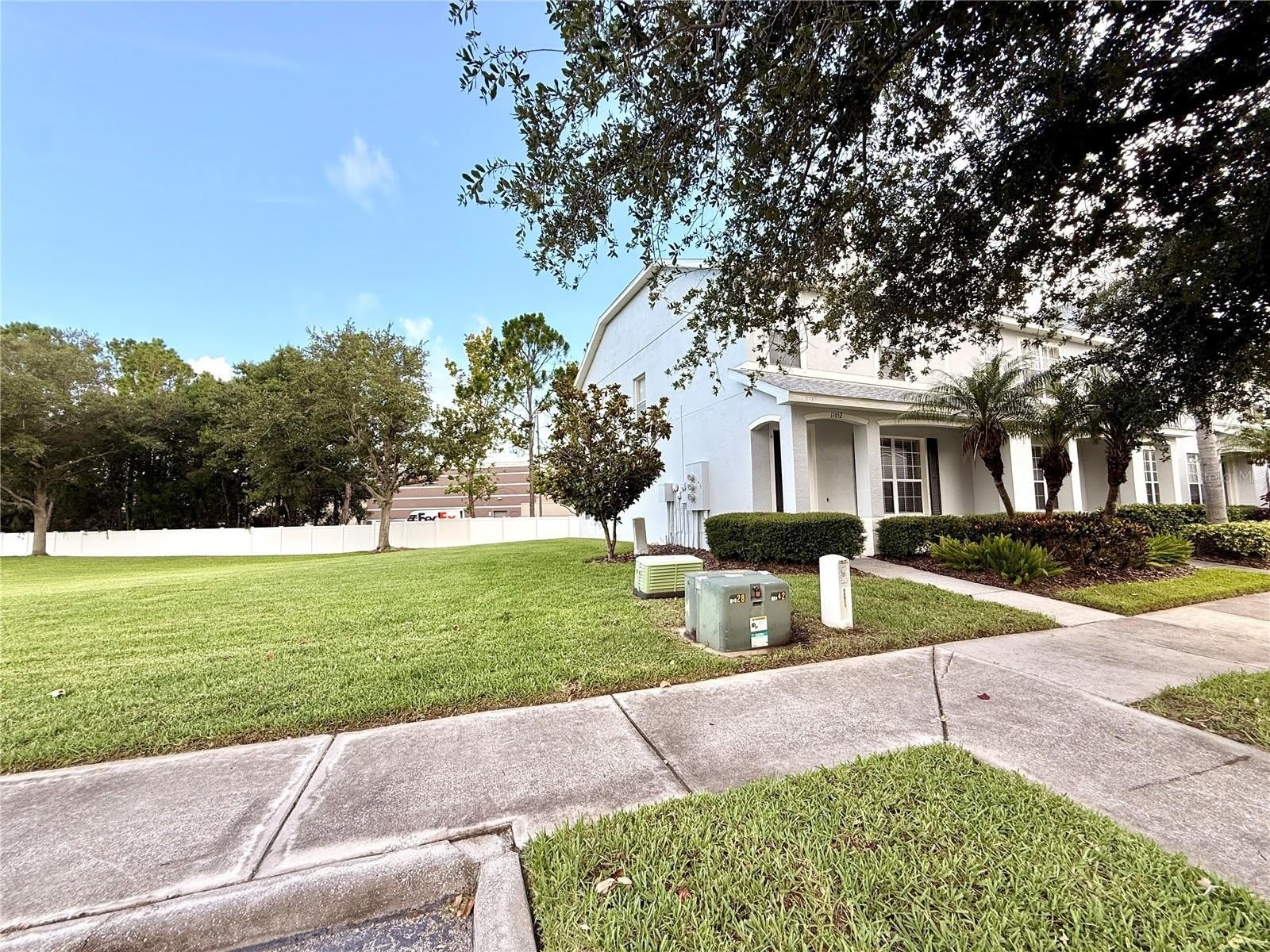 11652 DECLARATION DR – photo 4