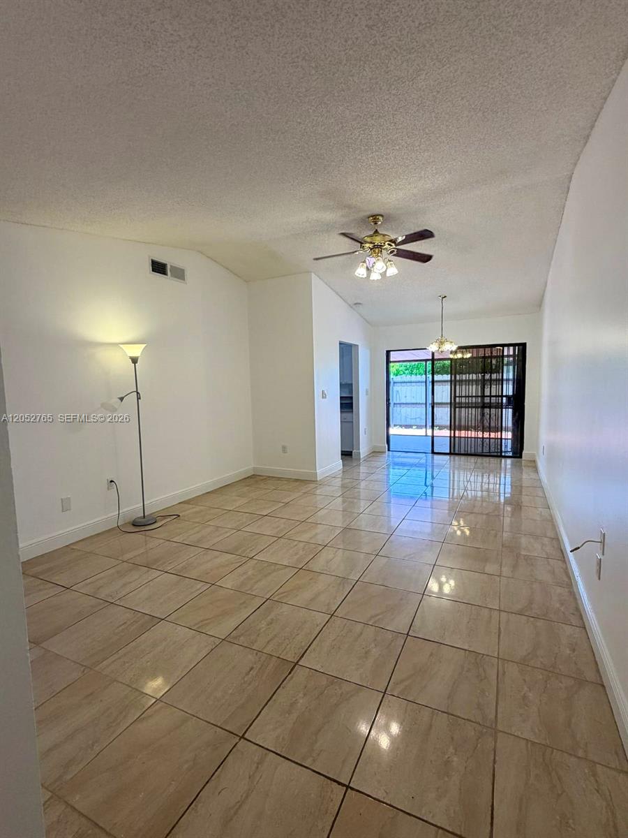 5028 Southwest 138th Avenue Circle – photo 3
