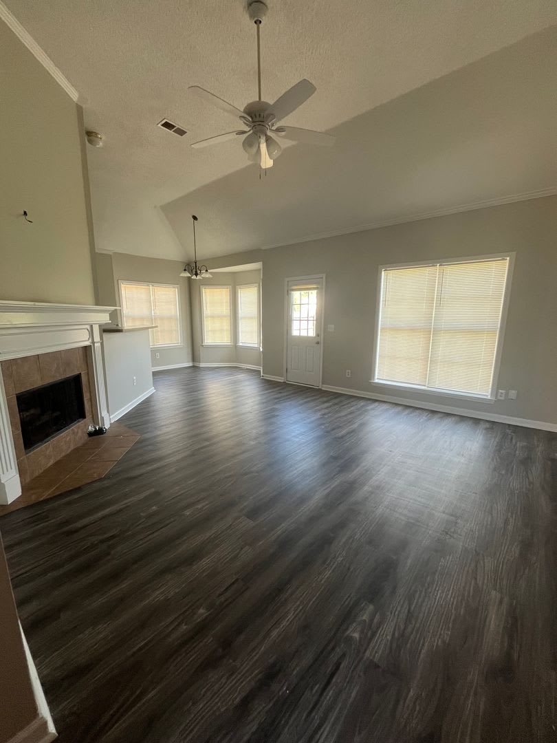 1686 N. Frence Creek Cove – photo 3