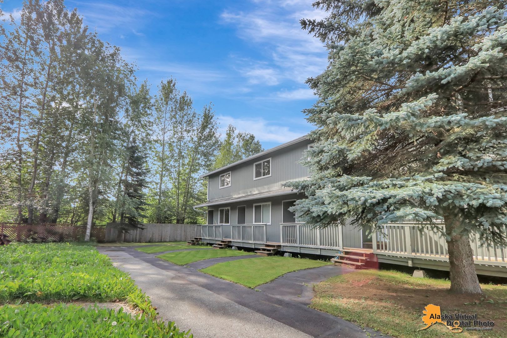 1810 E 72Nd Avenue – photo 2