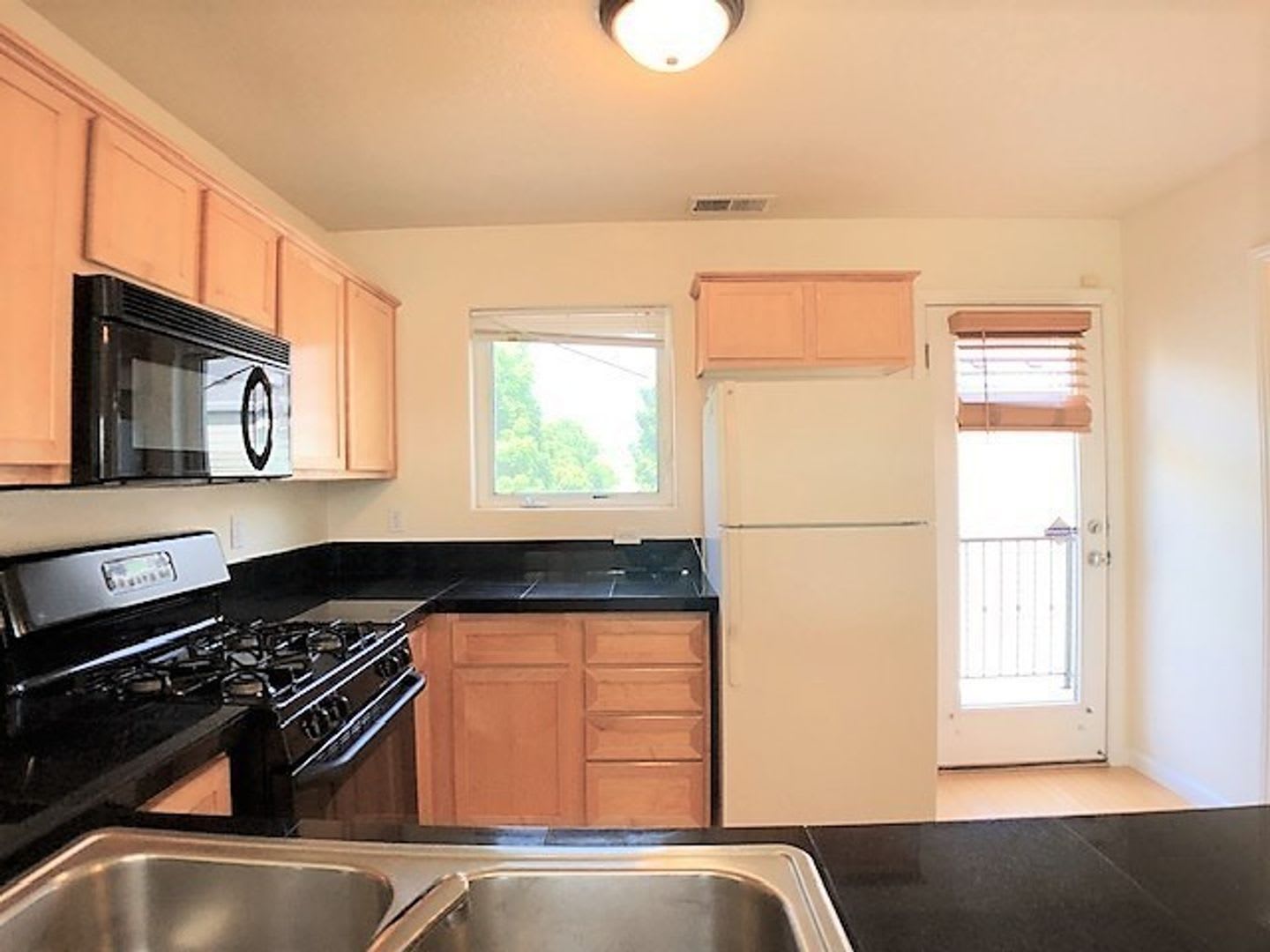 Upgraded Home With A European Design – photo 3