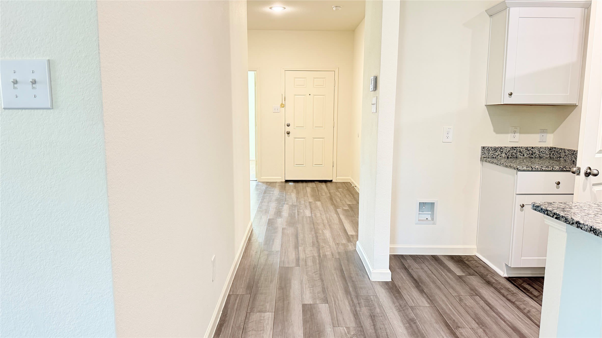717 Yorkshire Drive – photo 3