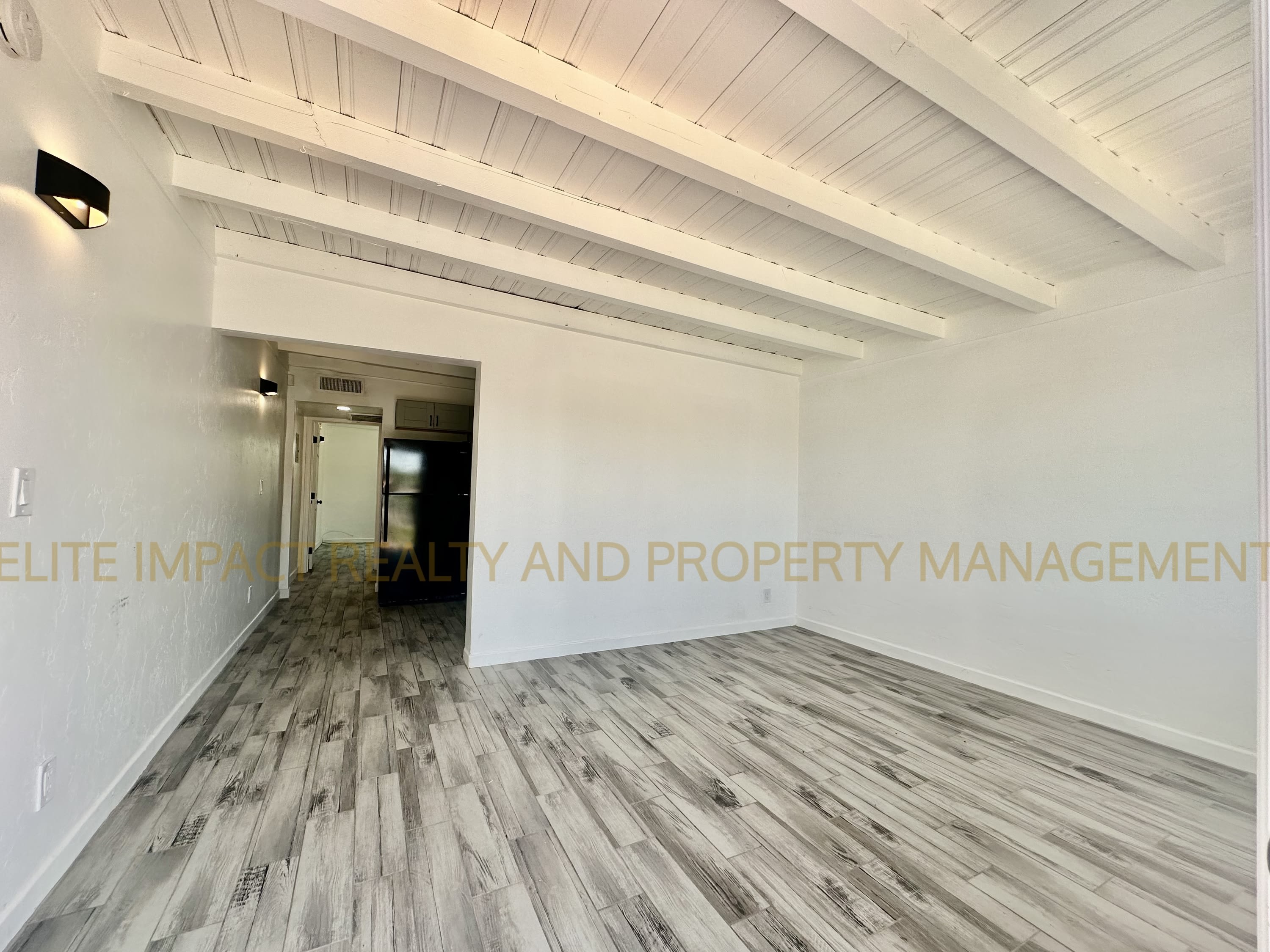 1012 N Grande Ave – photo 4