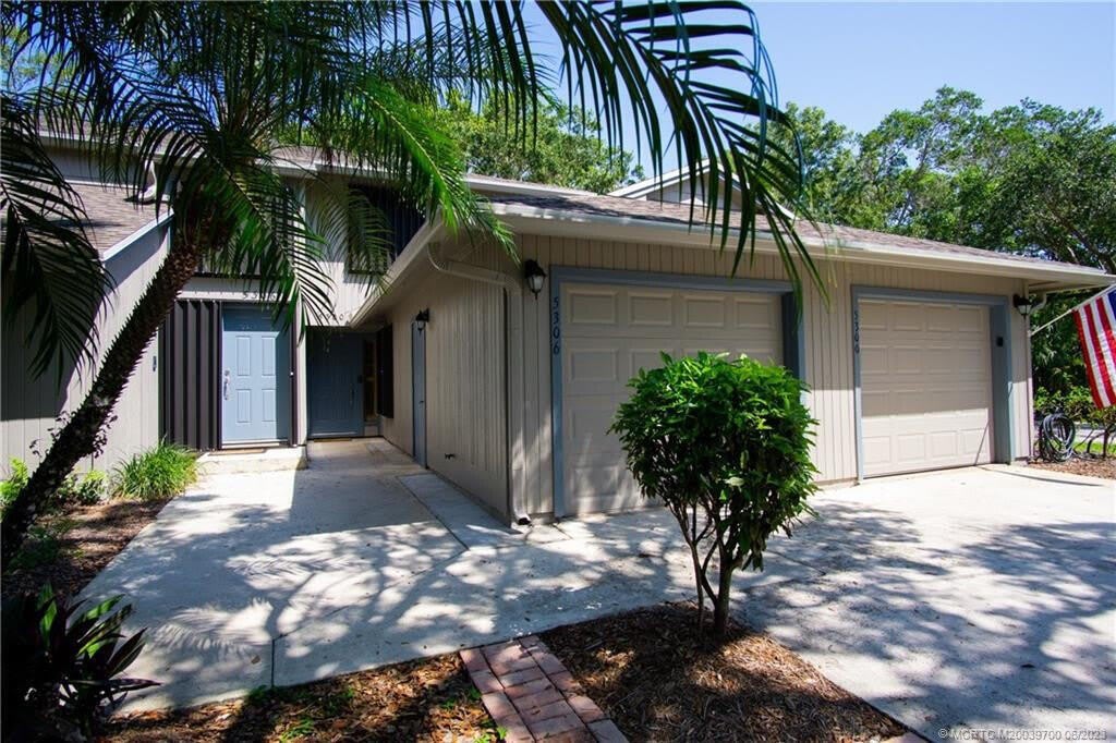 5300 SE Schooner Oaks Way – photo 2
