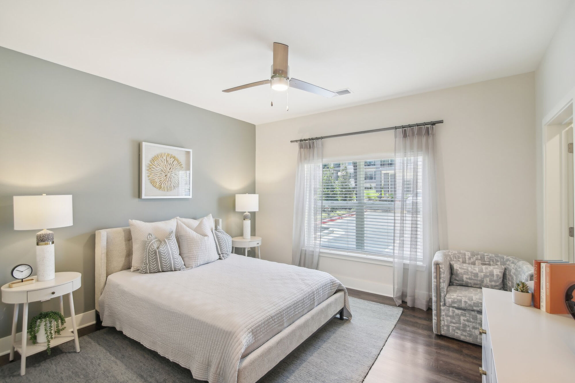 Somerset Apartments – photo 5