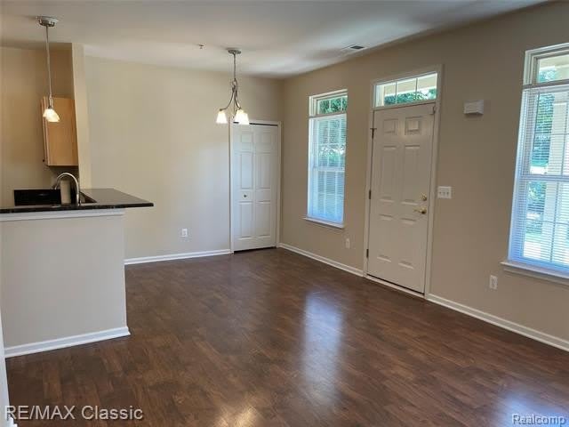 530 RED OAK Court – photo 4