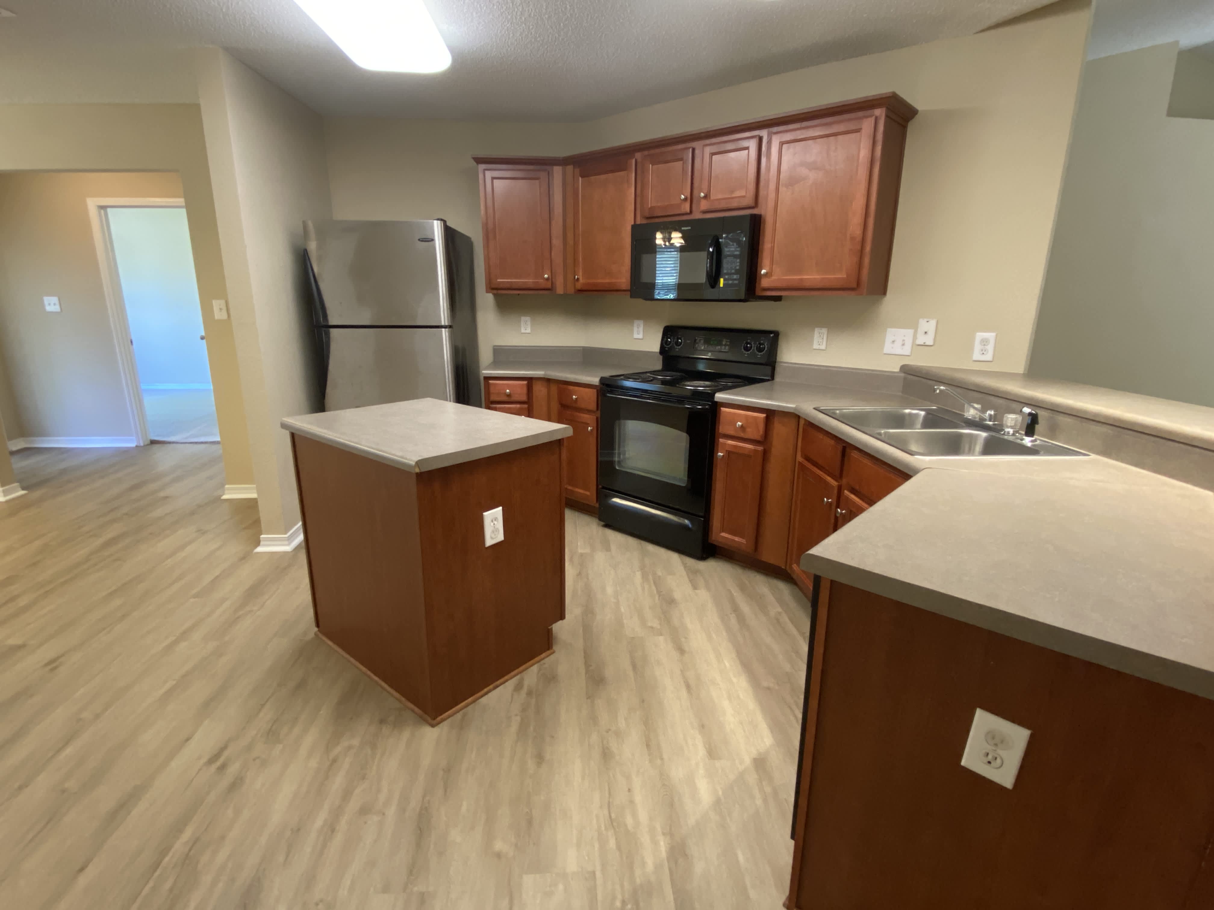 11815 Balsam Ct – photo 3