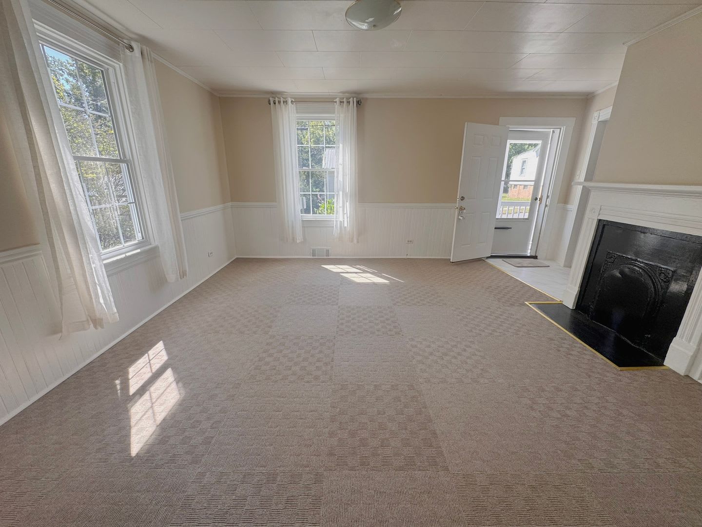 57 Fairfield Ave. – photo 3