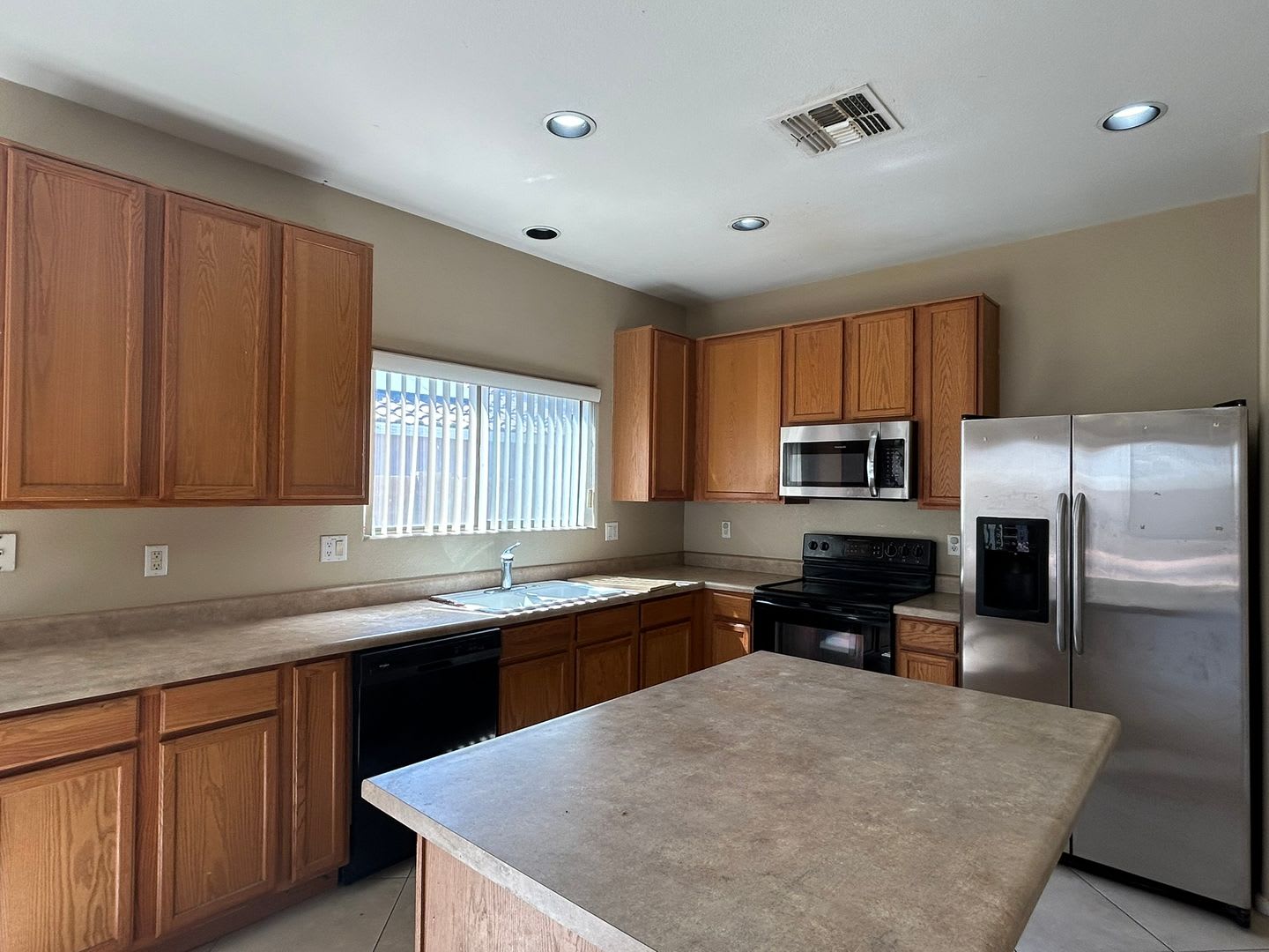 Beautiful Buckeye Home Nancy Ln – photo 4