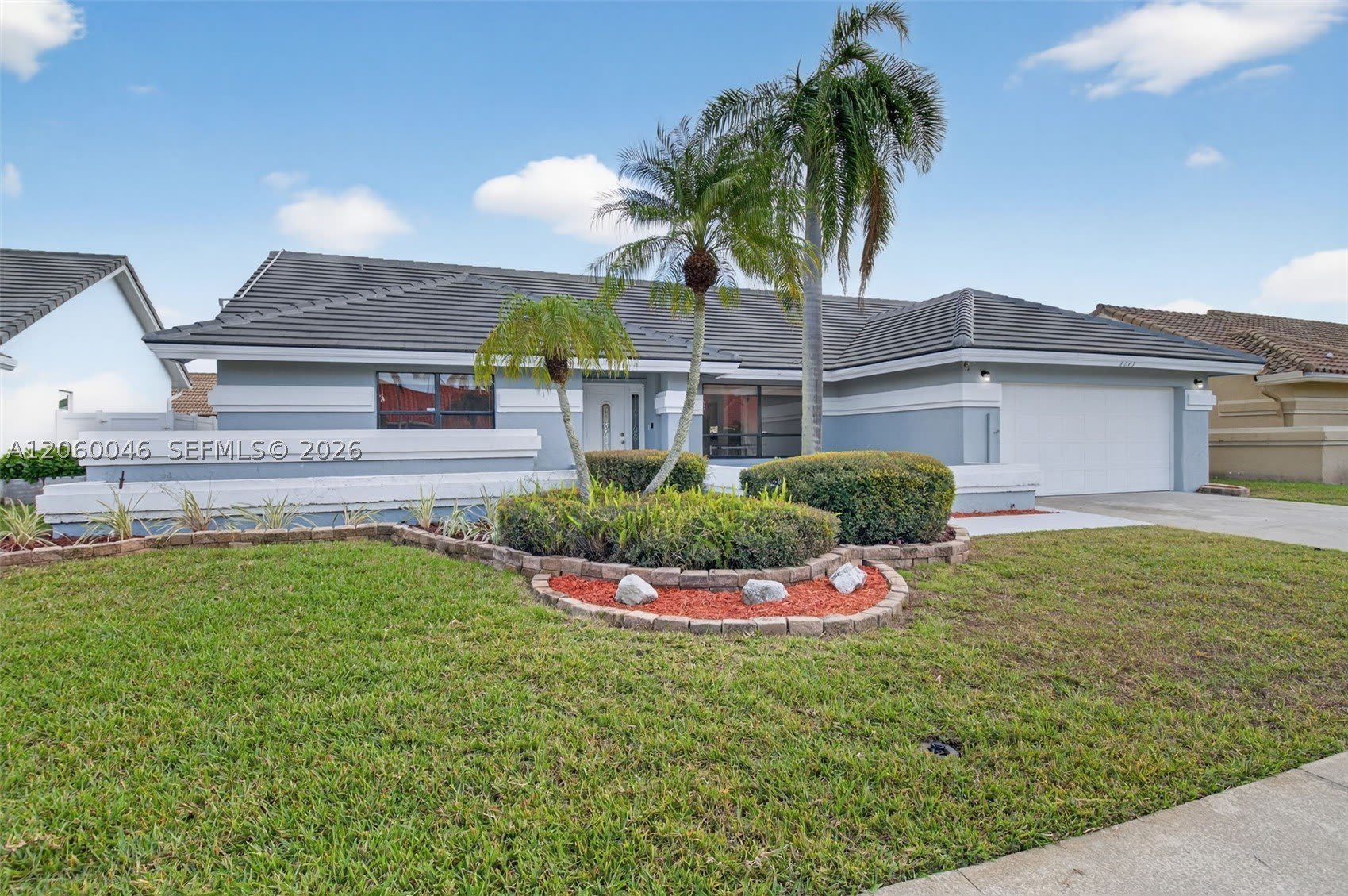 6043 Sunberry Circle – photo 2
