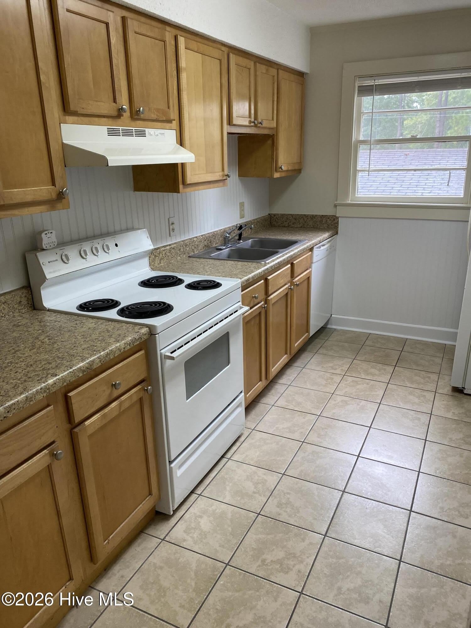 3149 Caswell Street – photo 2