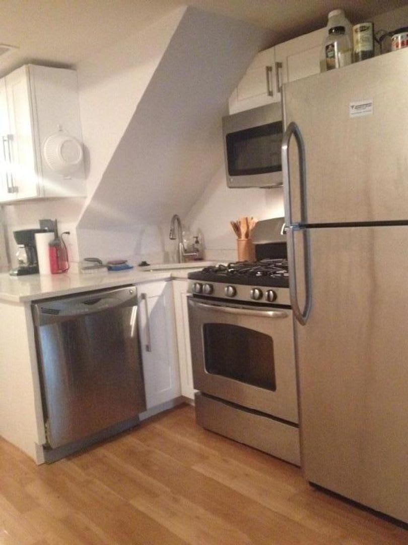 Nice 2 bed near Northeasterm – photo 1