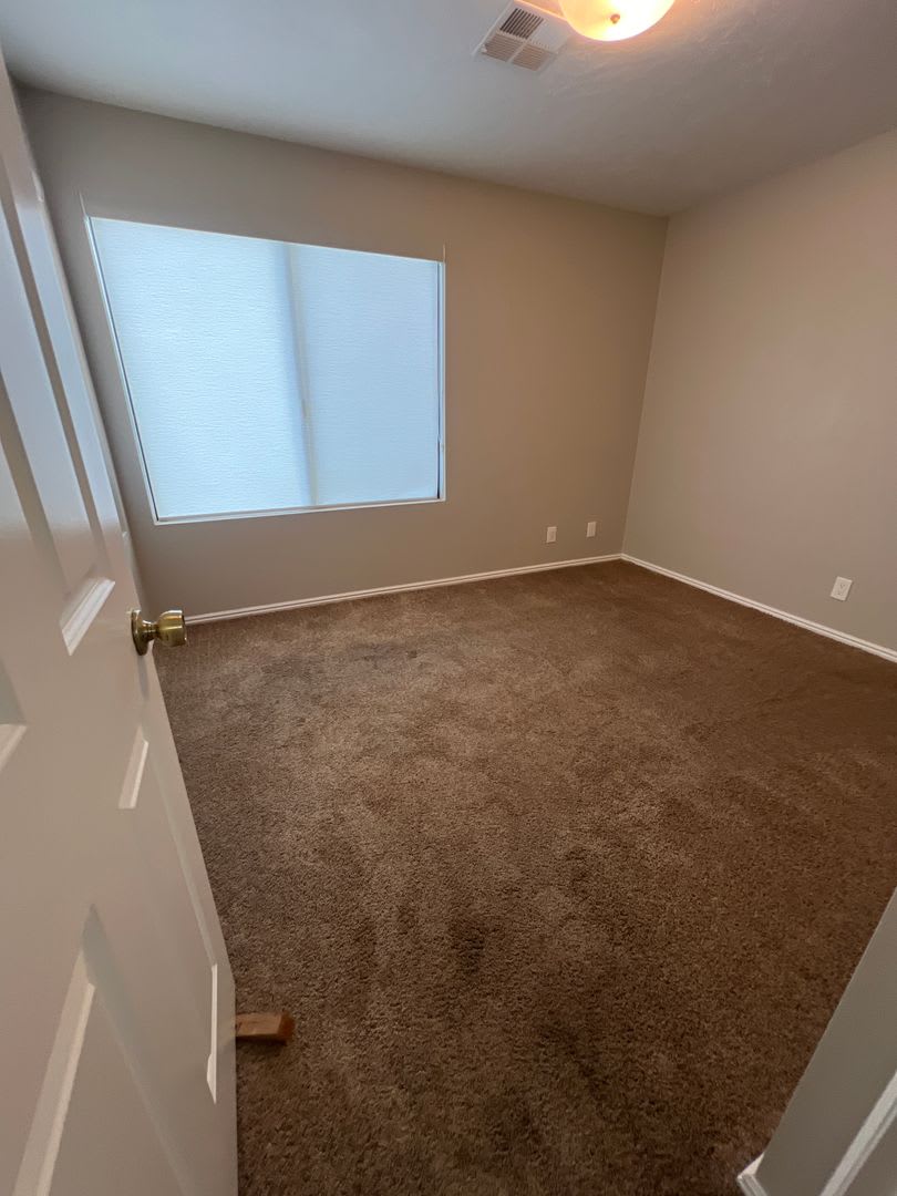 Luxury Living at the Ridge – photo 5