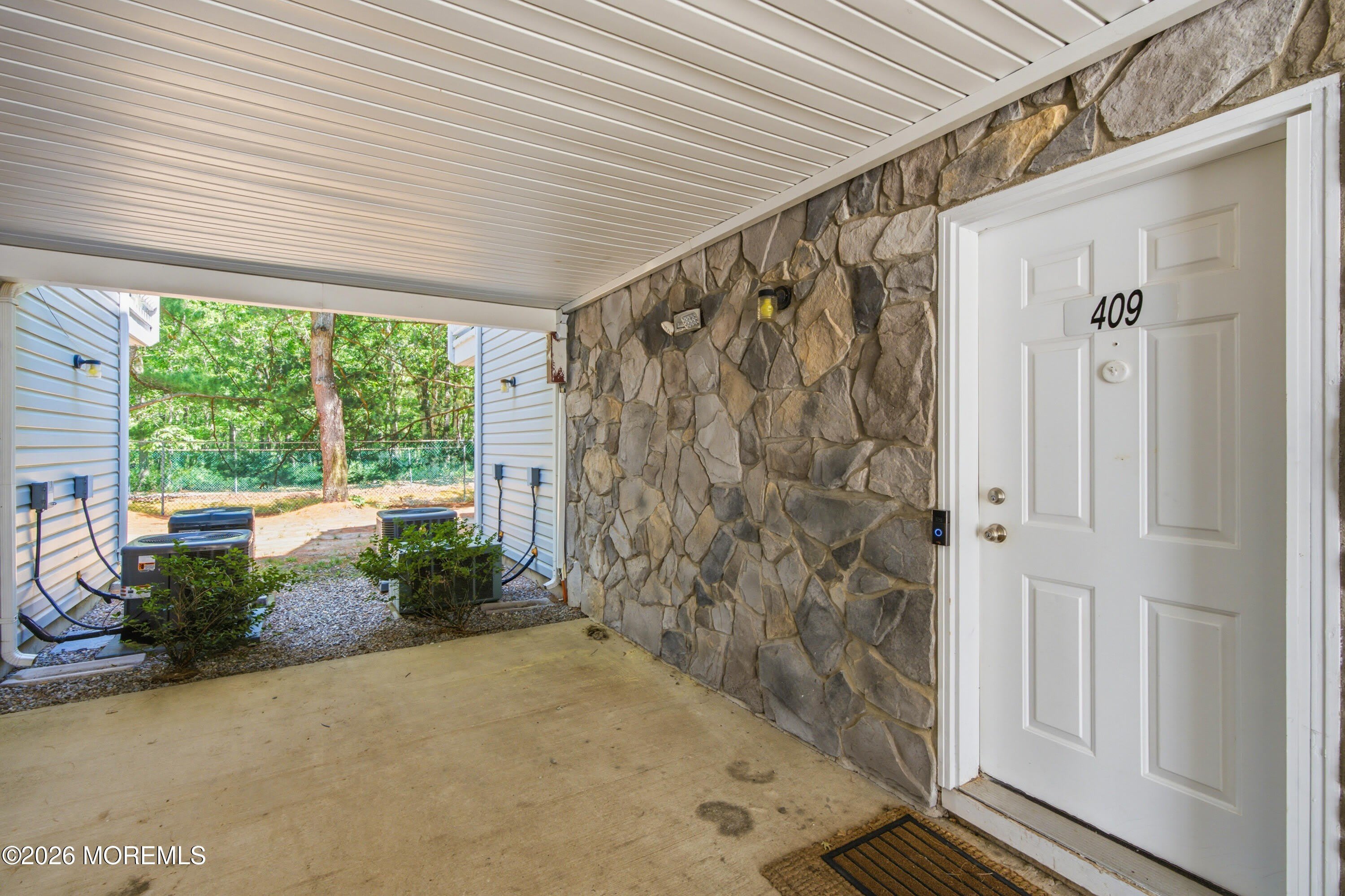 409 Schley Avenue – photo 5