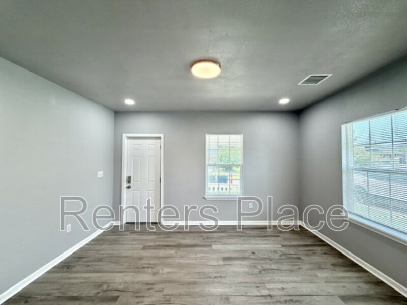 517 A South 40th West Ave – photo 3
