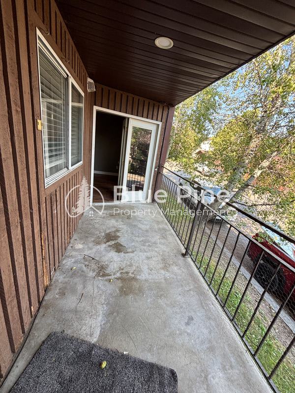 1421 Vega Circle – photo 4