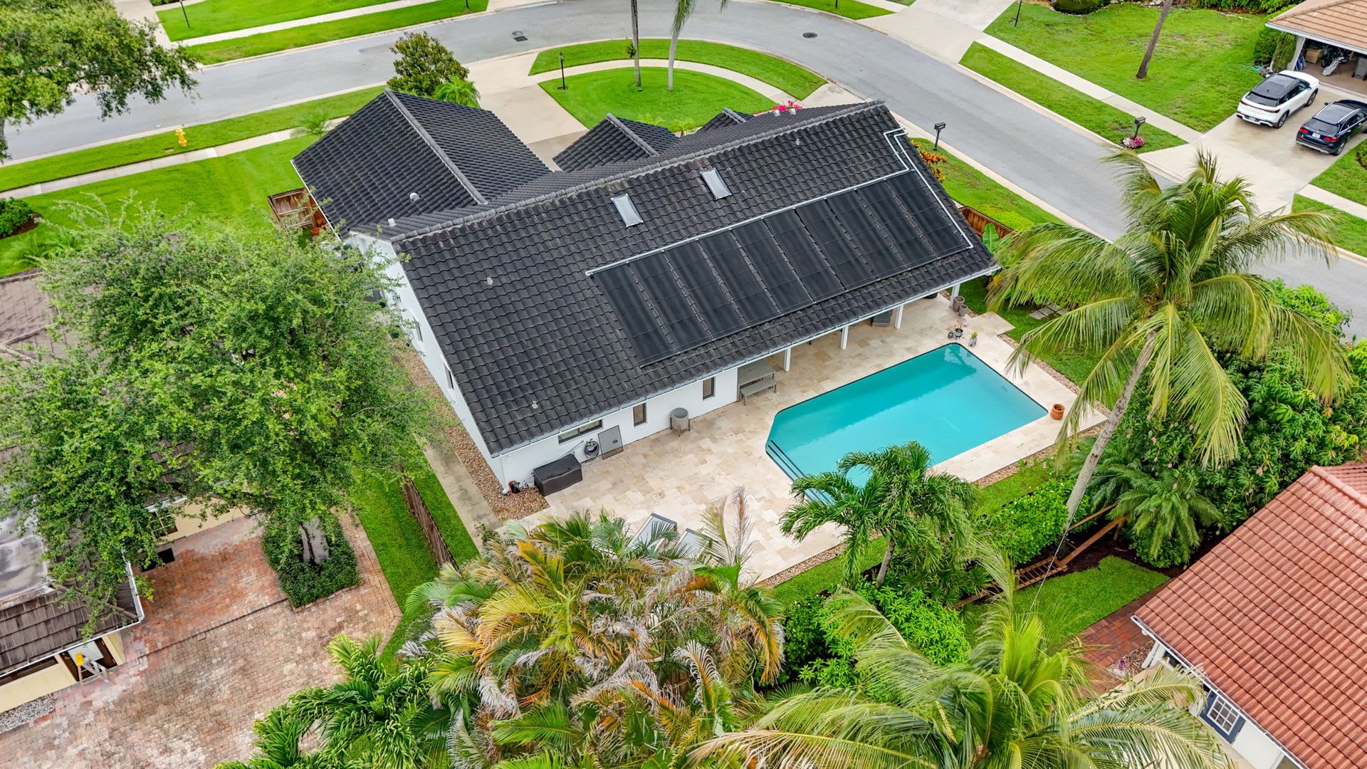 Frenchman’s Landing gated community Resort-Style Living: Pool Home – photo 2