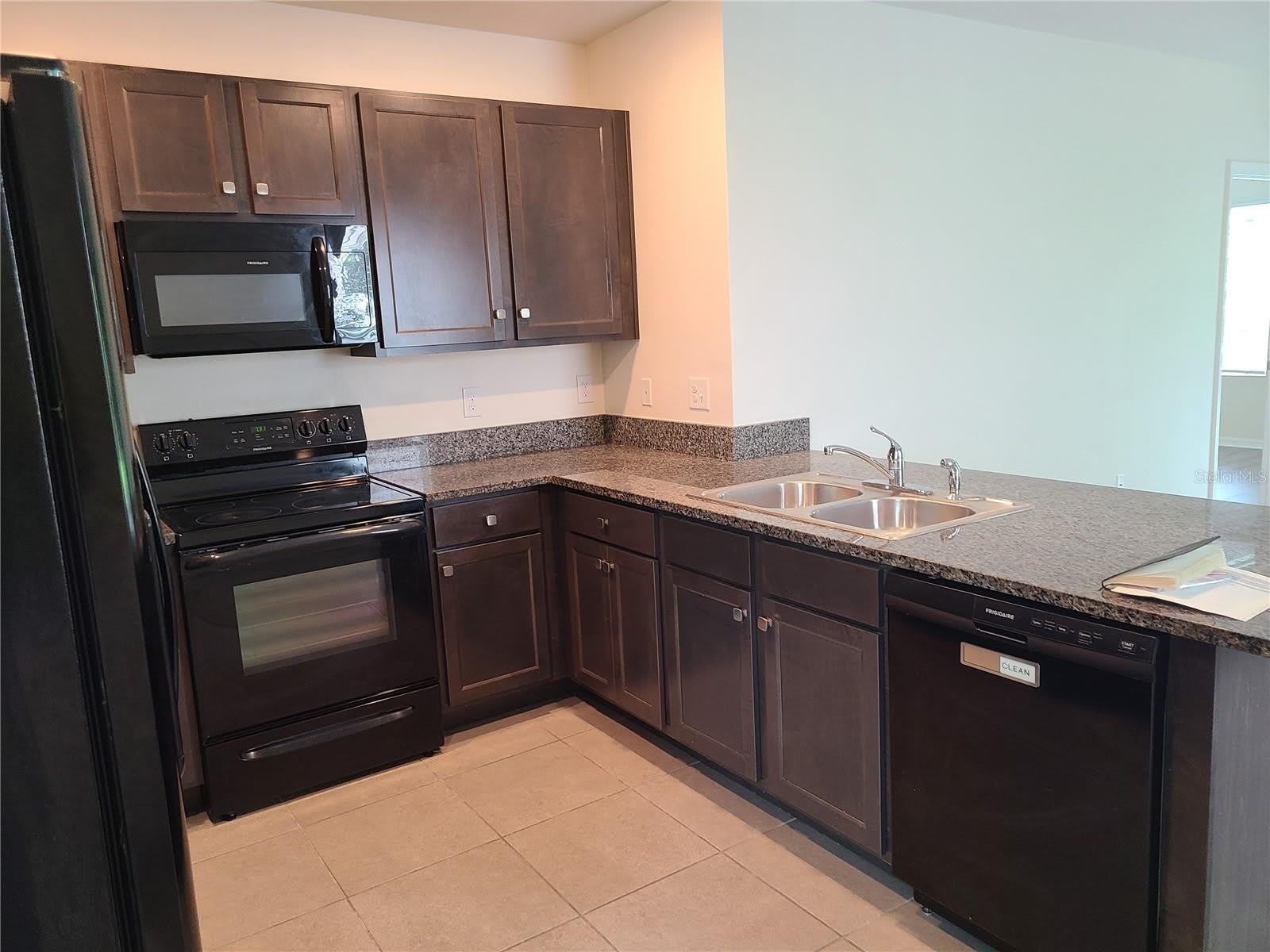 5327 SAN PALERMO Drive – photo 4