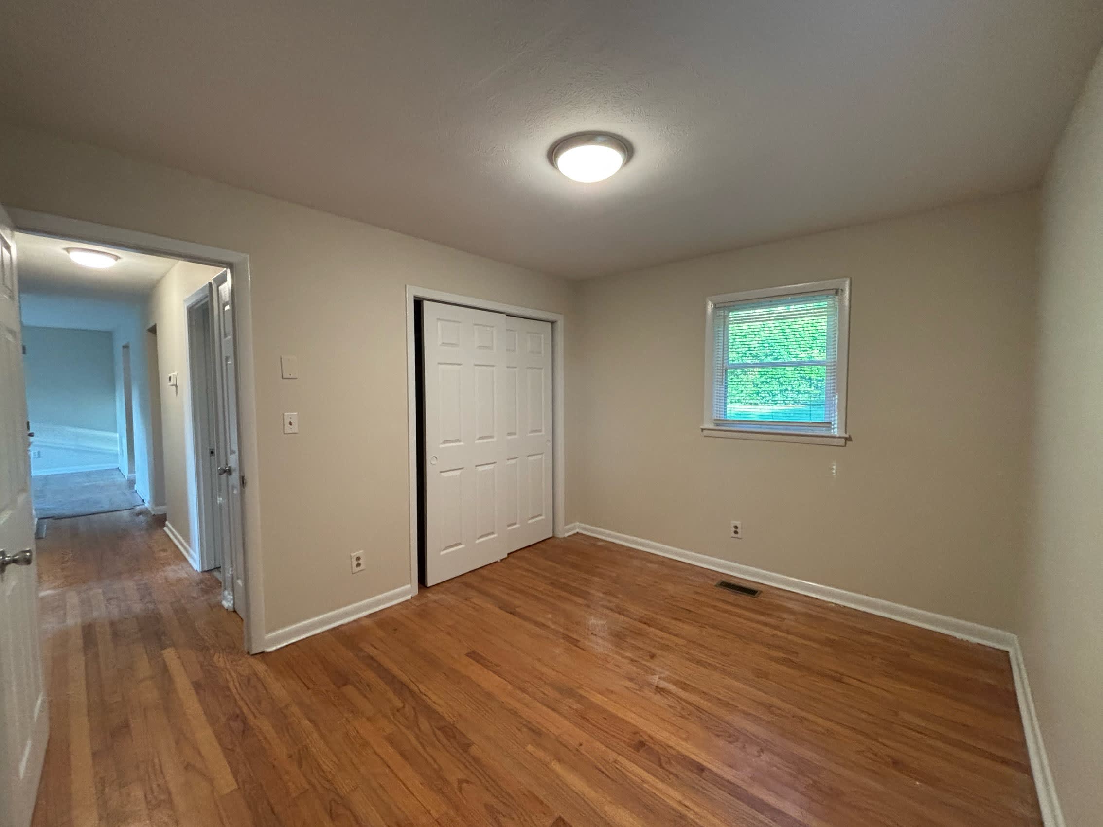 1070 Rulnick Street – photo 4