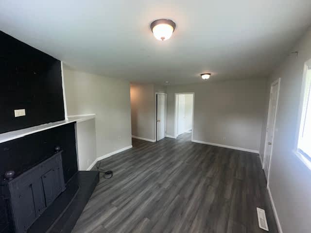 2163 Rankin Ave – photo 4