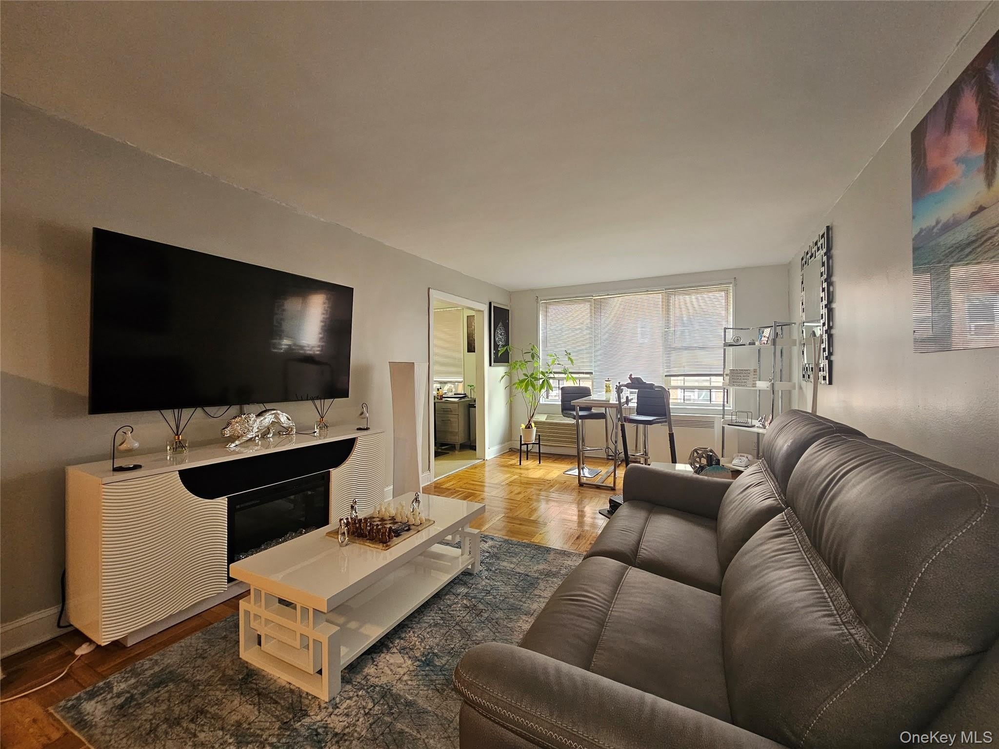 355 Bronx River Road – photo 5