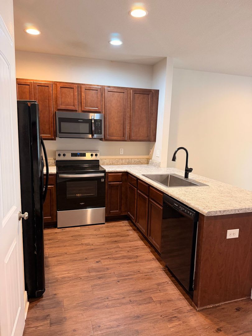 5972 Callaway Circle – photo 4