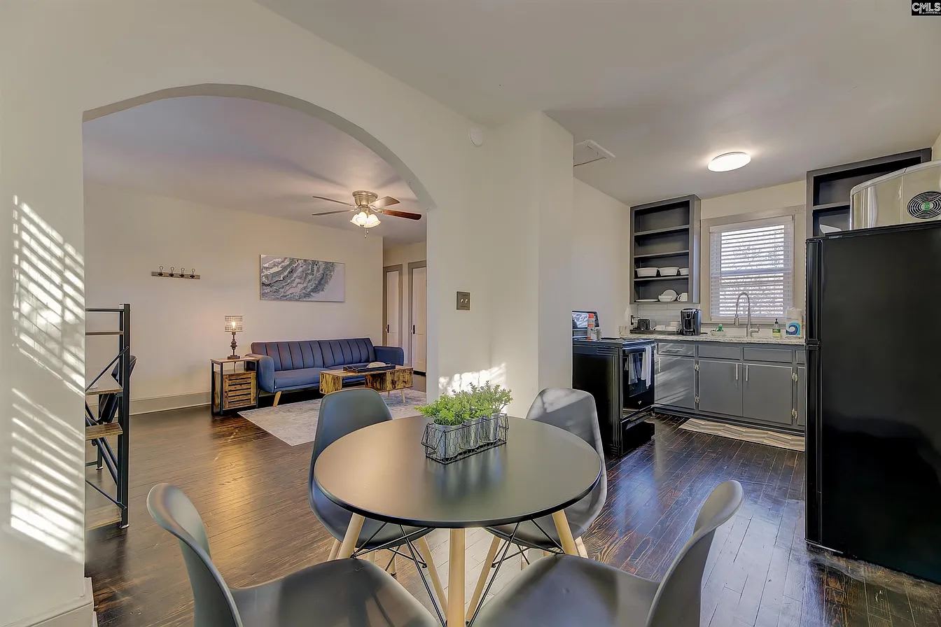 3226 Lakewood Avenue – photo 4