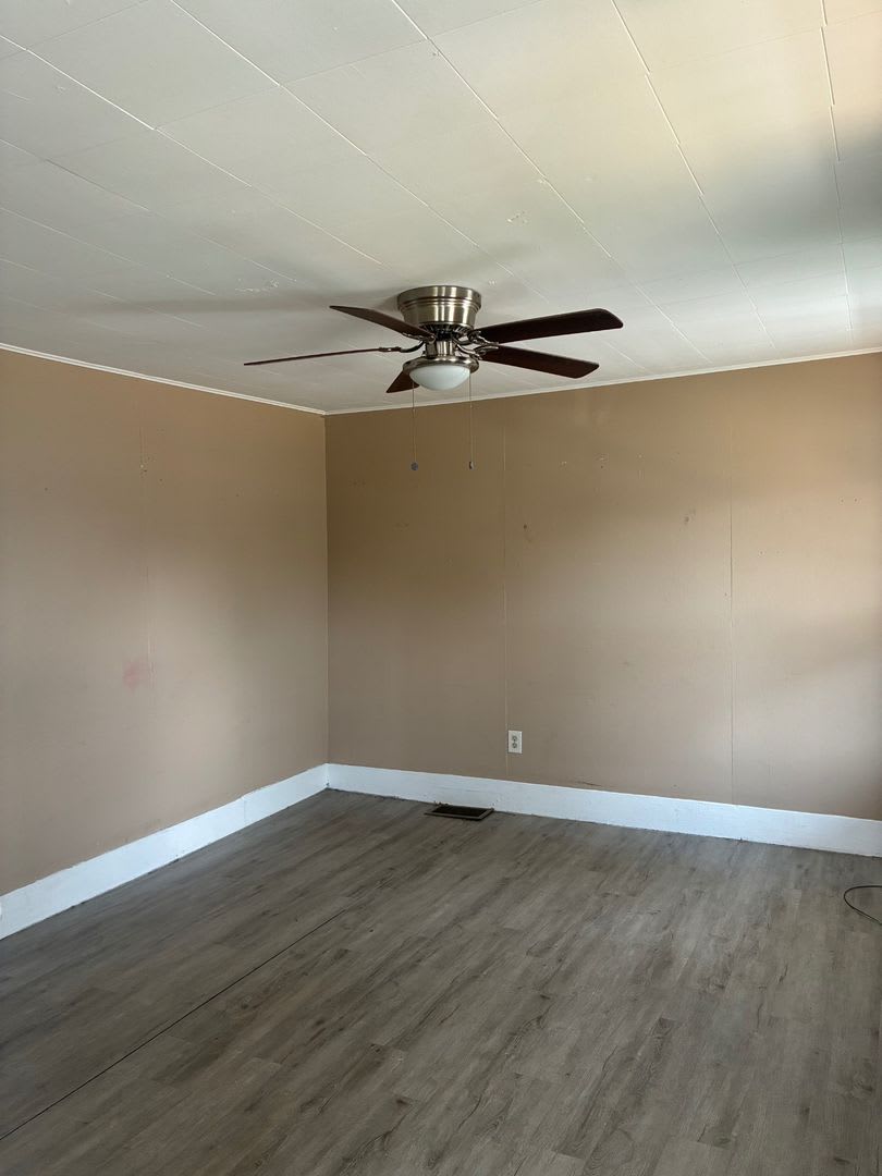 Charming 3 Bed Property at Prime Location – photo 5