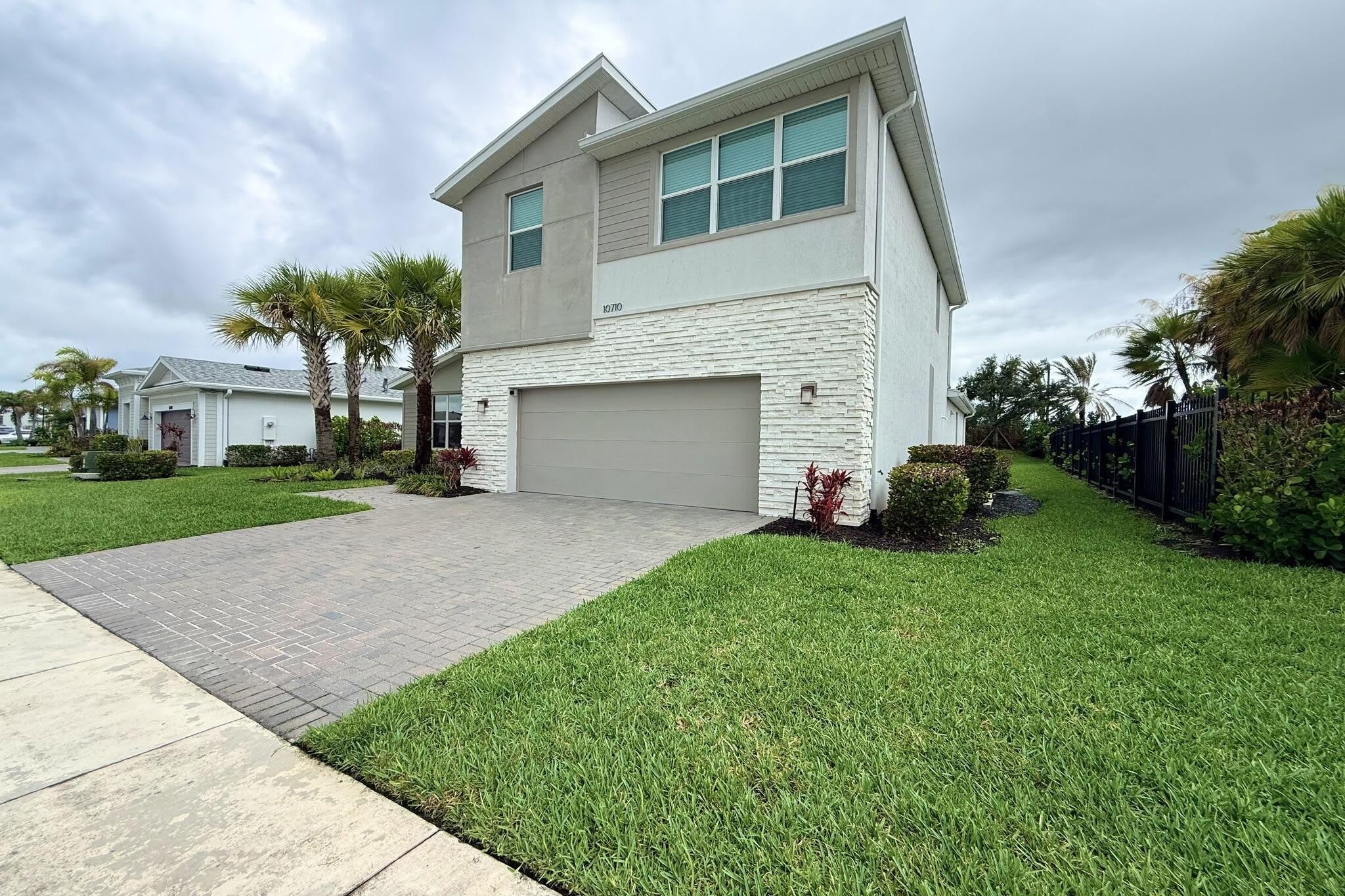 10710 SW Hensley Street – photo 2
