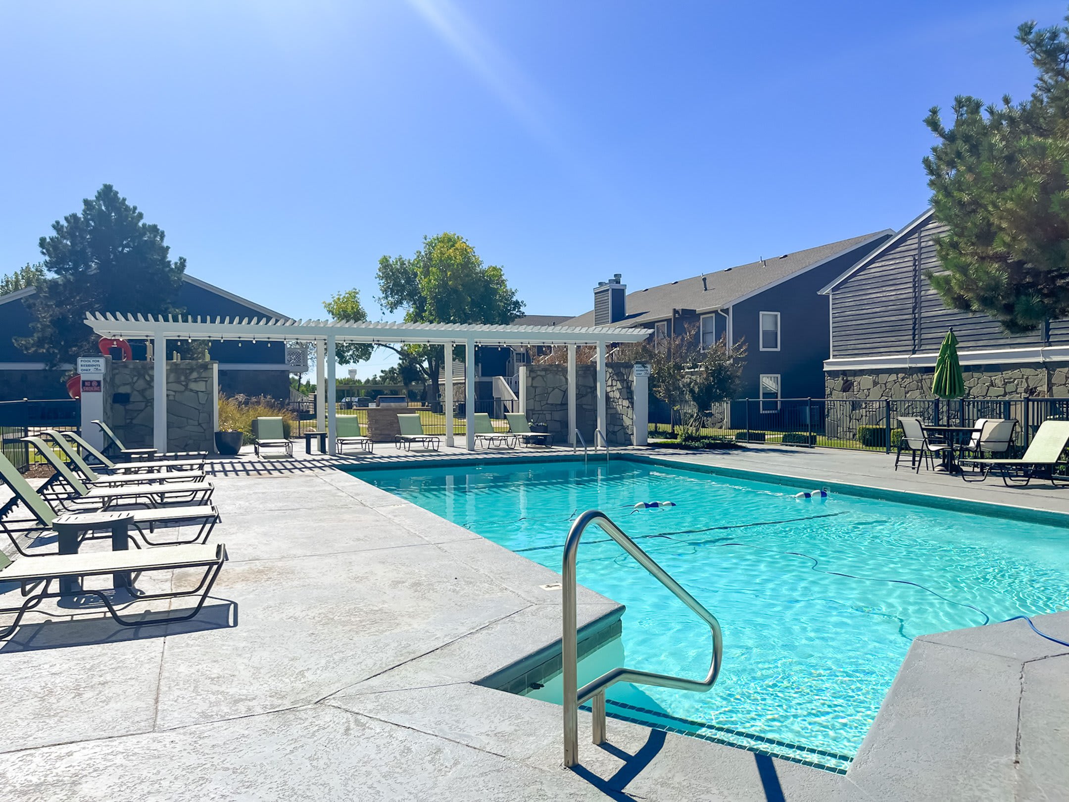 Windrush Apartments – photo 4