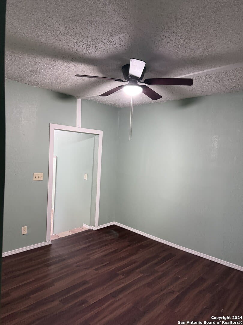 1902 LENNON AVE – photo 2