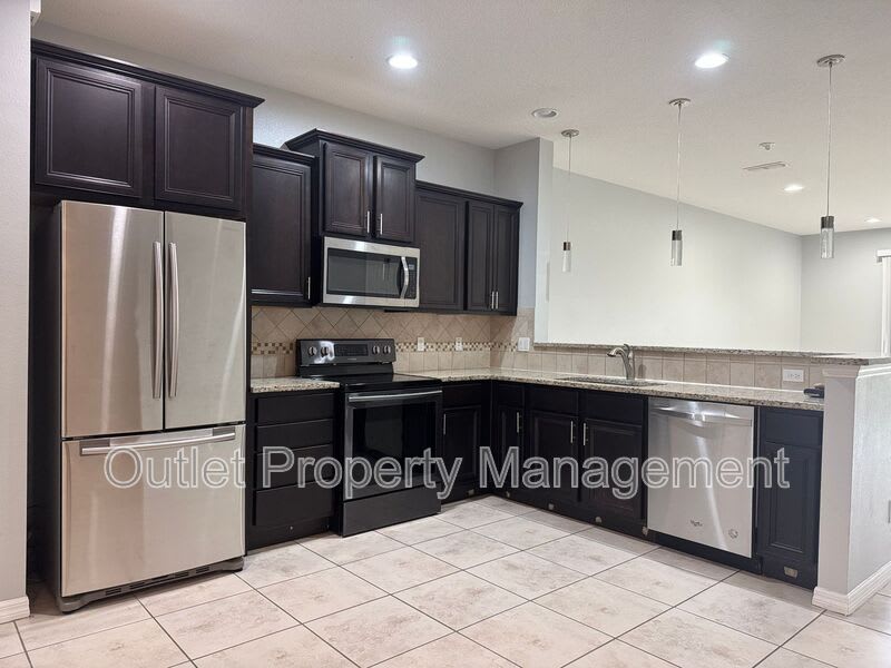 726 Artisan Street – photo 4
