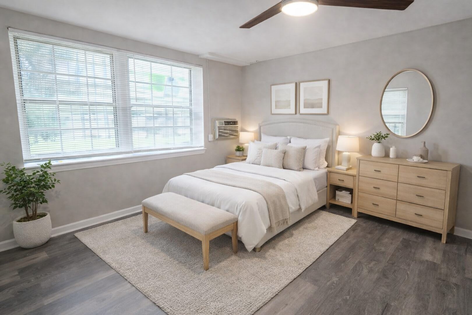 2026 Move In Special 500 Lease Signing Bonus Comfortable 2Br Condo With Easy Metro Access – photo 2