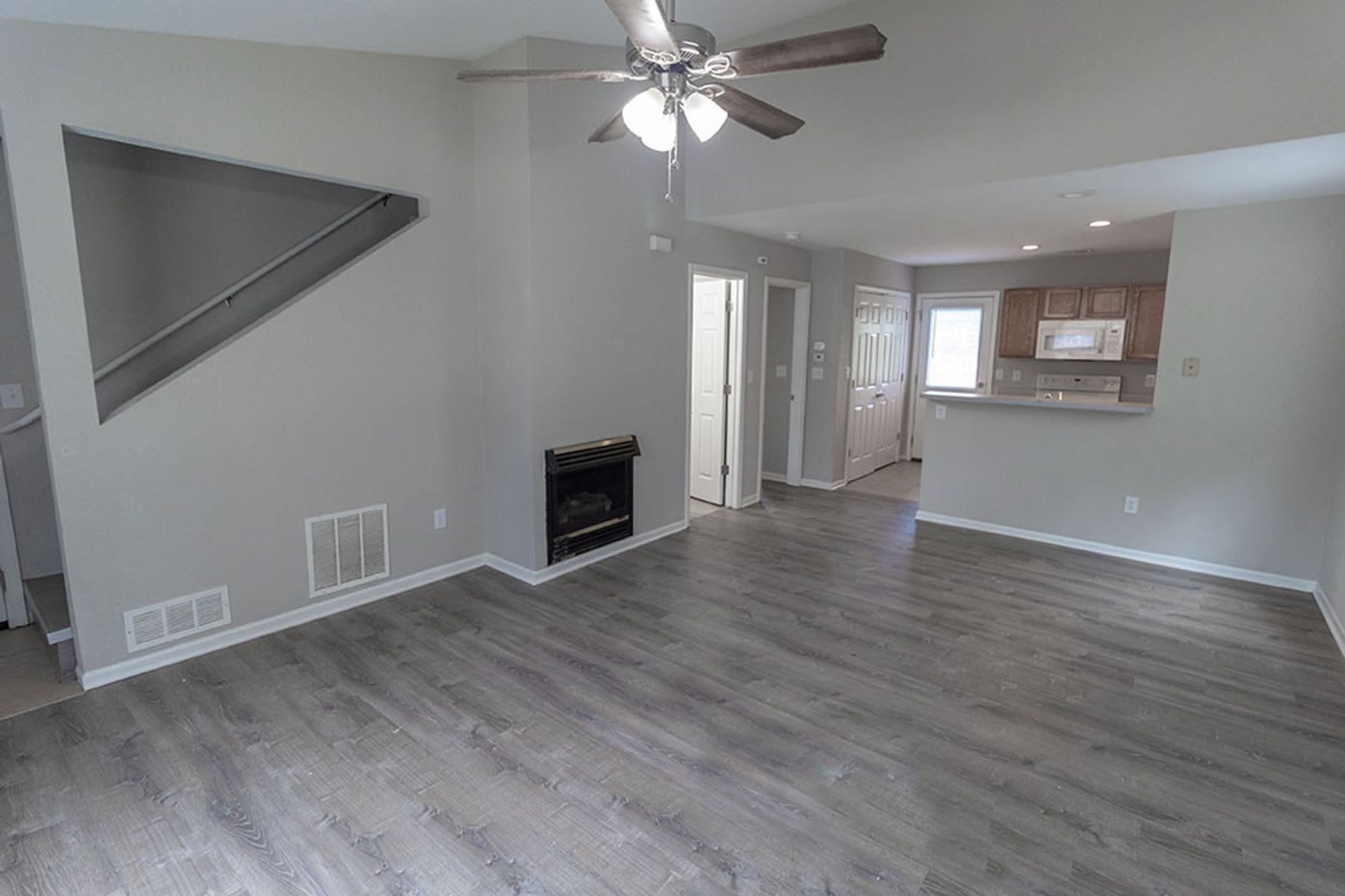 Nice 3 Bedroom Duplex – photo 4