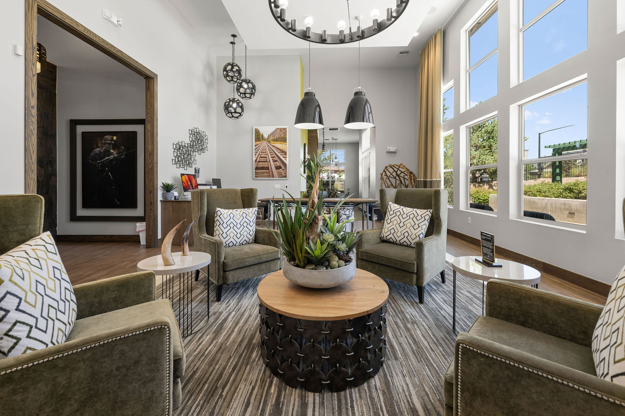 HiLine at Littleton Commons – photo 3