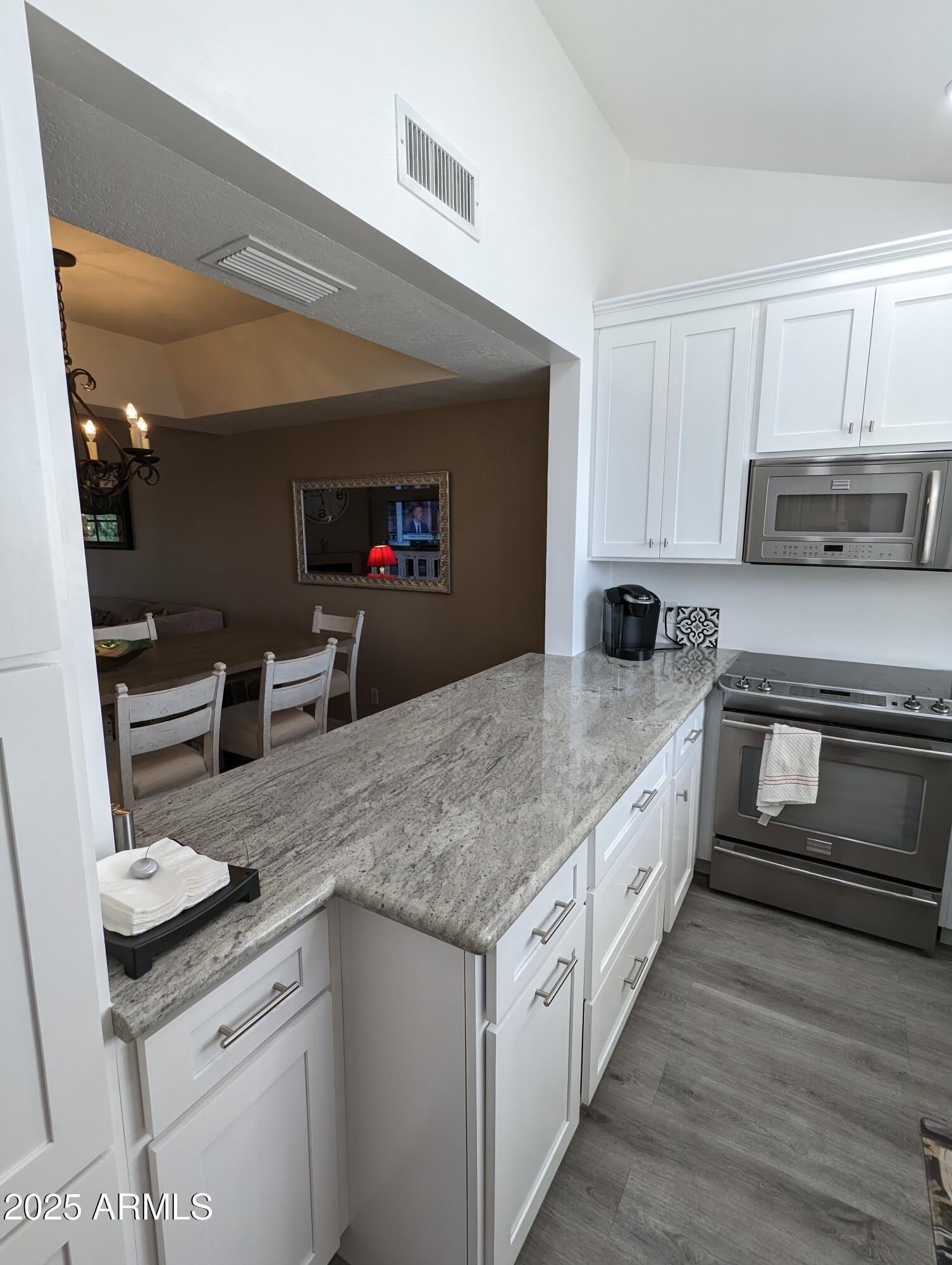 6244 N 30TH Place – photo 3