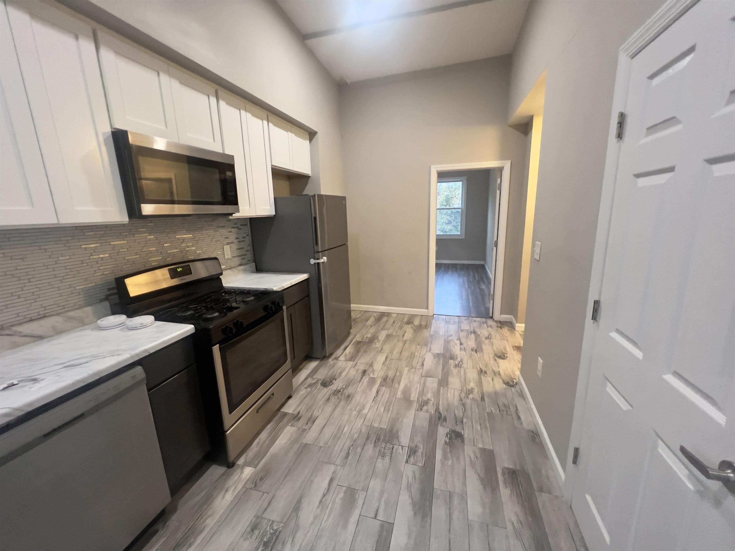 314 DUNCAN AVE – photo 3