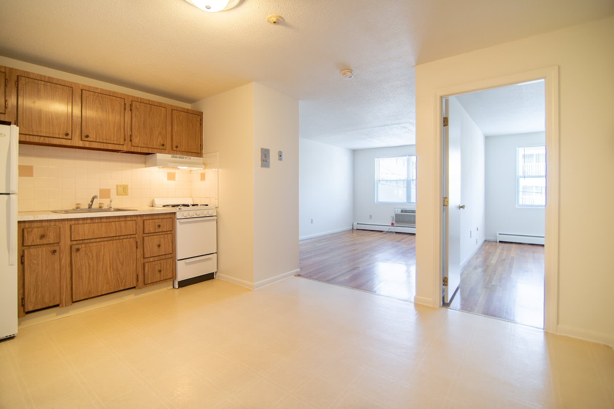 Edgewood Gardens Embassy And Wilder – photo 4