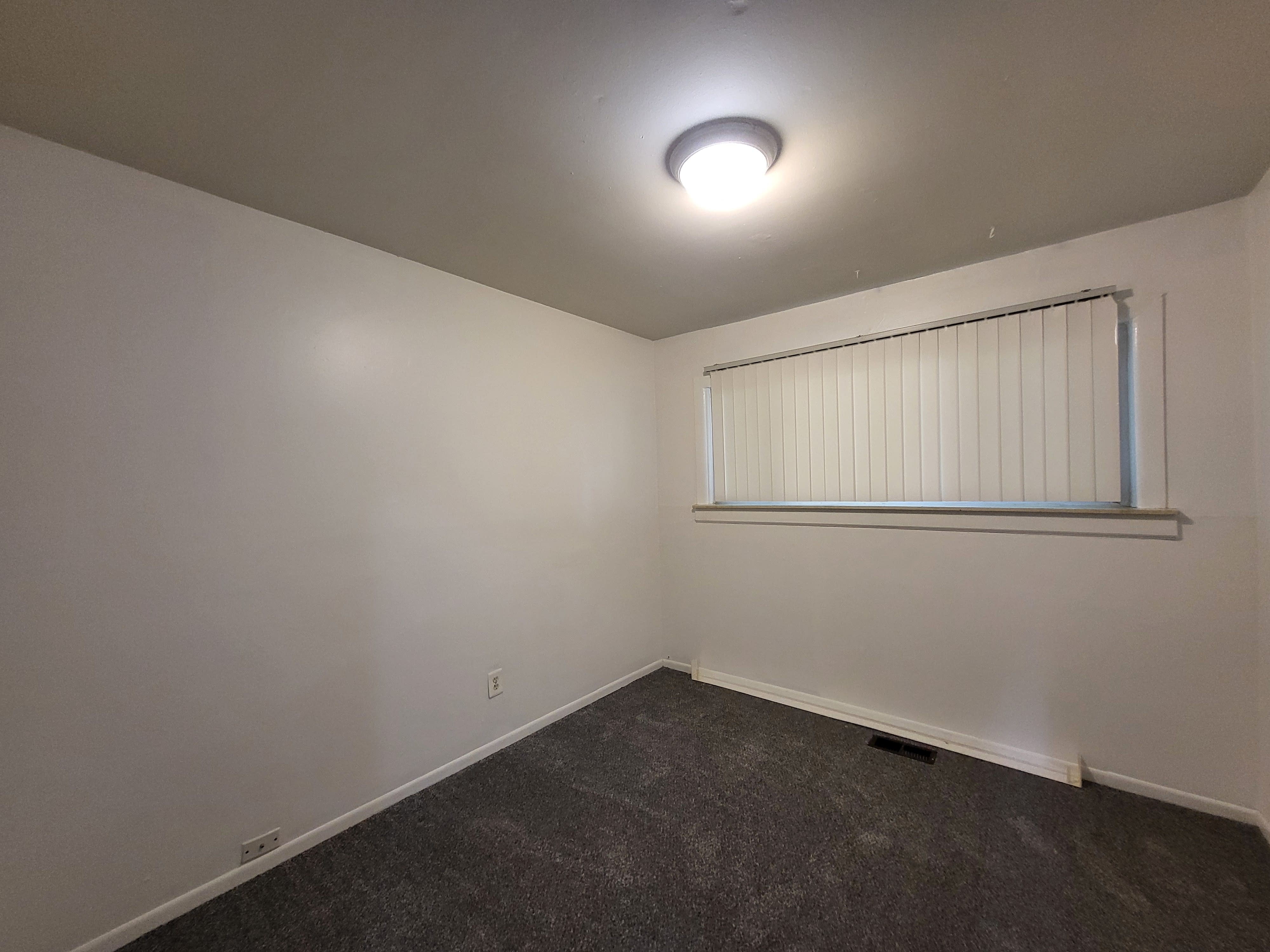 15129 Mcguire St – photo 5