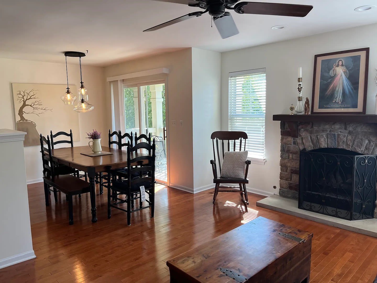 1290 Derry Lane – photo 5