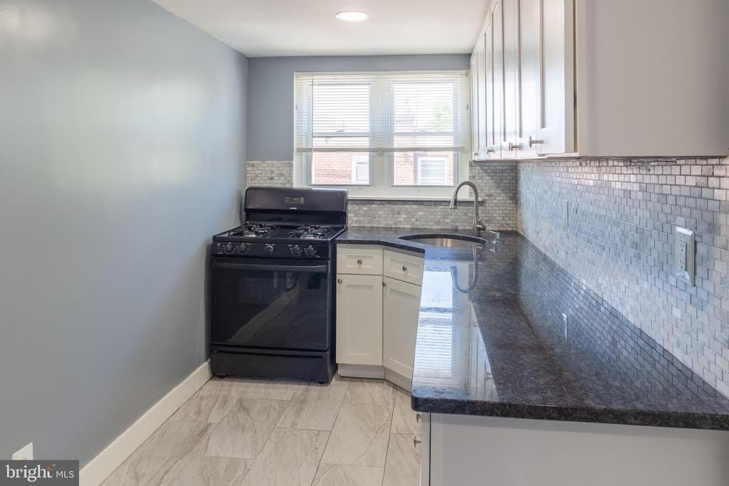600 E CARVER STREET – photo 3